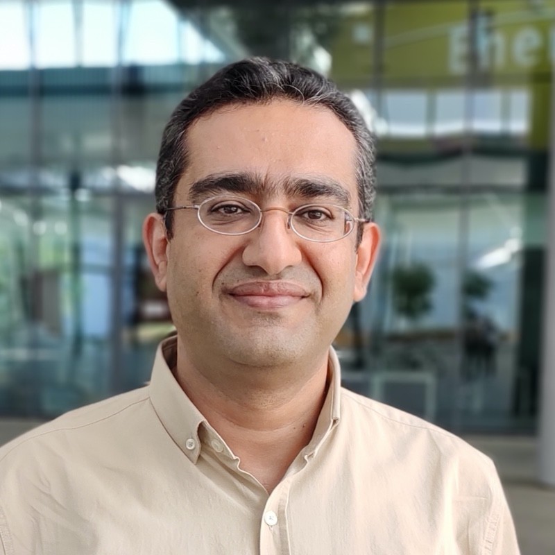 Arash Sadeghzadeh